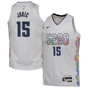 Fantástico Nikola Jokic Denver Nuggets Nike Youth 2024/25 Swingman Player Jersey City Edition White